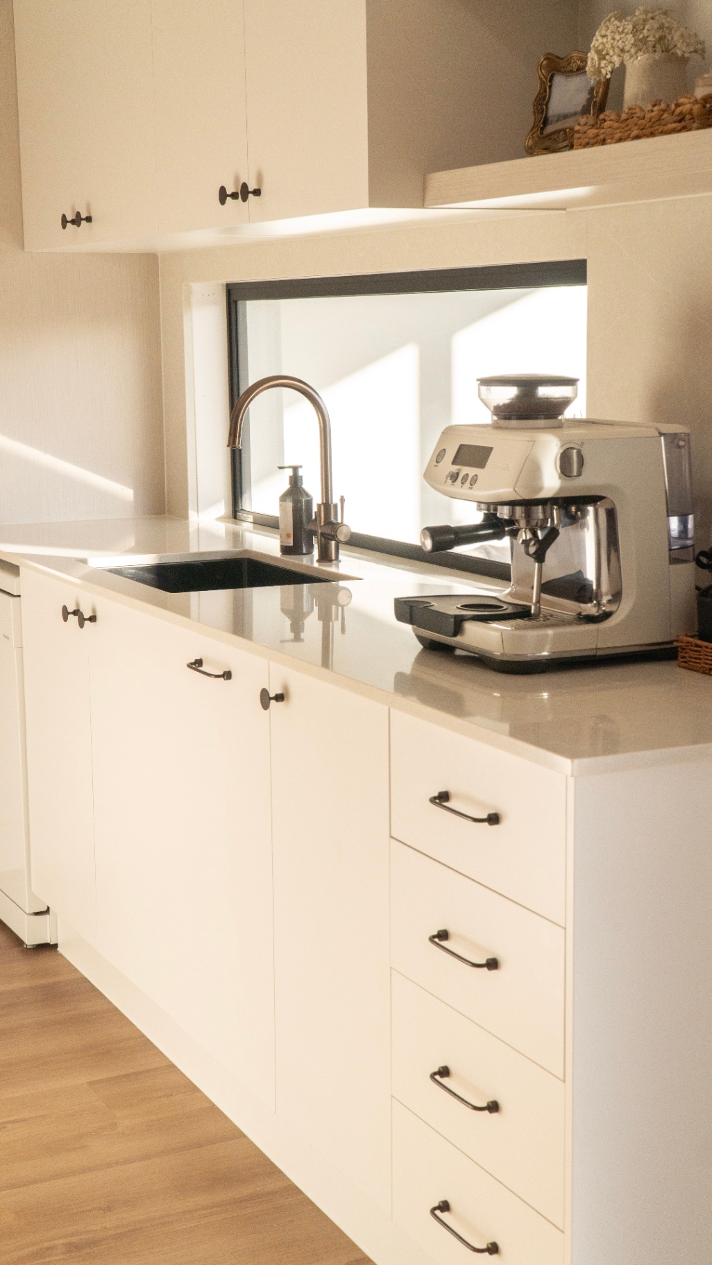 Butler's Pantry Benchtop