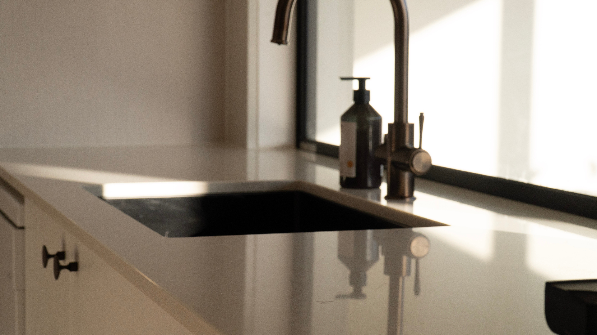 Undermount Sink Detail